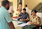 थाना समाधान दिवस में जिलाधिकारी एवं पुलिस अधीक्षक ने सुनीं जनसमस्याएं