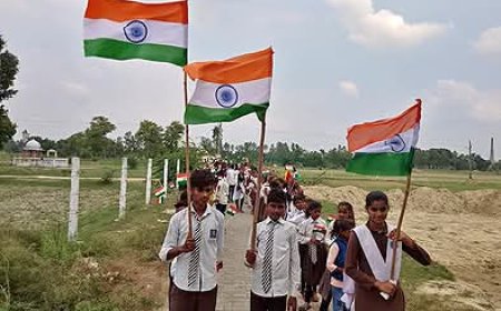 हर घर तिरंगा अभियान के तहत निकाली गई जागरूकता रैली