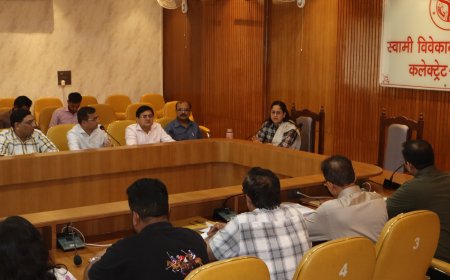 मुख्य विकास अधिकारी की अध्यक्षता में बेसिक शिक्षा विभाग की समीक्षा बैठक सम्पन्न
