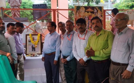 सविता समाज युवा संस्थान द्वारा संस्था के संस्थापक स्व0 अनूप वर्मा की मनाई गई पुण्यतिथि