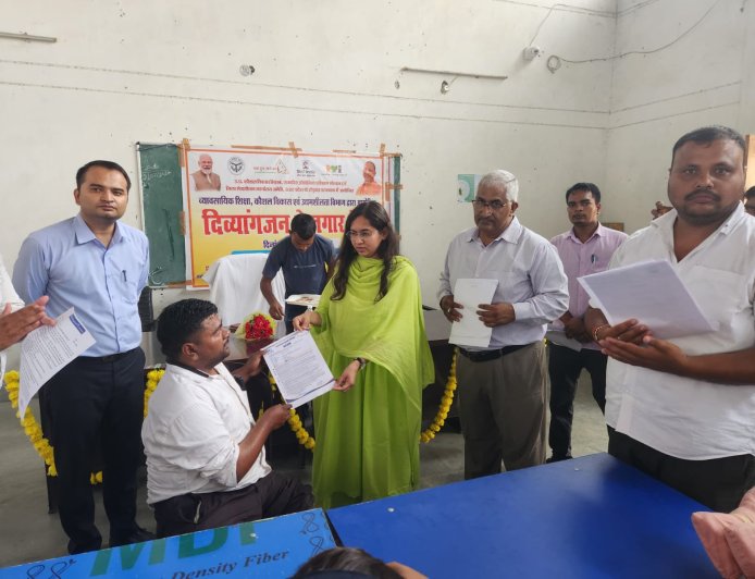 दिव्यांग रोजगार अभियान के तहत रोजगार मेले का आयोजन, 44 अभ्यर्थियों ने किया प्रतिभाग