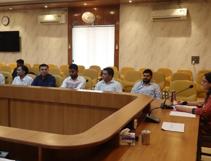 मुख्य विकास अधिकारी की अध्यक्षता में जिला सहकारी विकास समिति की बैठक सम्पन्न