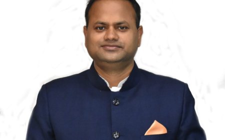 डीएम रविन्द्र कुमार की पहल से लंबित दिव्यांग प्रमाण पत्रों के निस्तारण में आजमगढ़ ने रचा नया उदाहरण