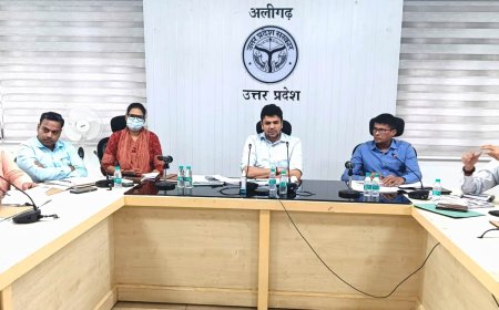 डीएम की अध्यक्षता में कर करेत्तर एवं राजस्व वसूली की समीक्षा बैठक सम्पन्न