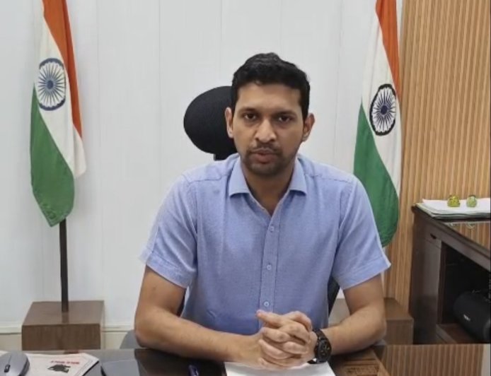 हर घर तक स्वच्छ पेयजल की उपलब्धता सुनिश्चित करना जिला प्रशासन की प्राथमिकता - जिलाधिकारी