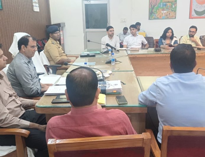 एडीएम एवं एसपी सिटी ने की मेला गुघाल की तैयारियों की समीक्षा