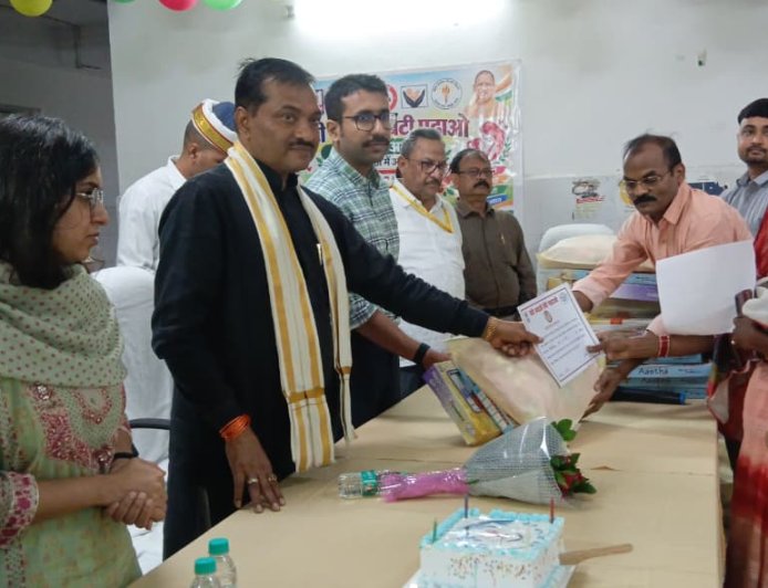 बेटी बचाओ-बेटी पढ़ाओ योजना के अंतर्गत संयुक्त जिला चिकित्सालय में मनाया गया कन्या जन्मोत्सव