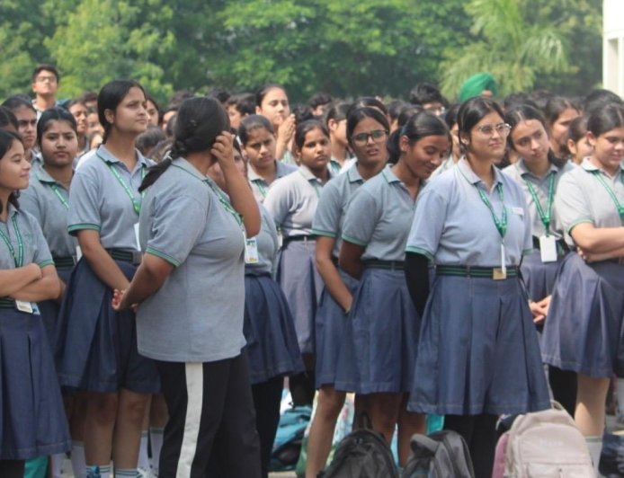 डीपीएस सिविल लाइंस में बच्चों को बताया पोक्सो अधिनियम का महत्व