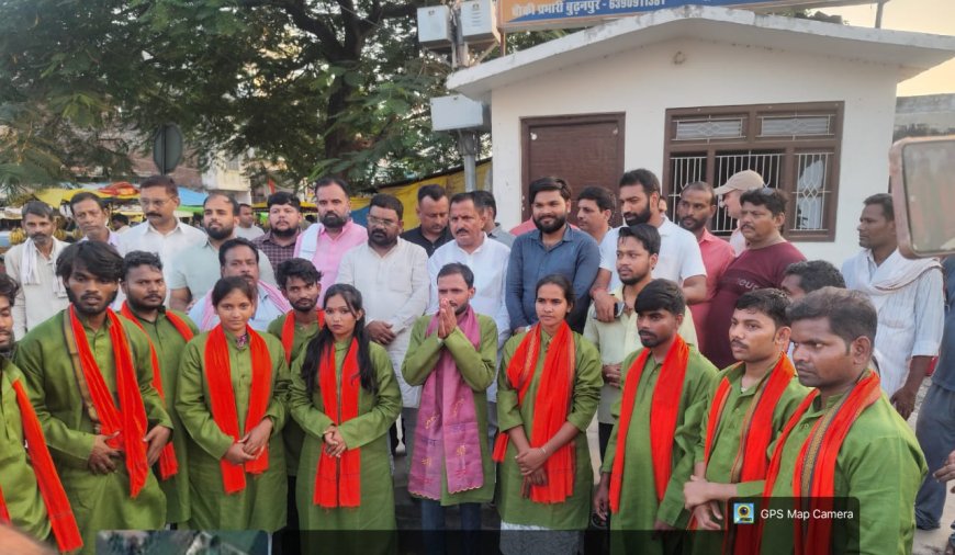 नुक्कड़ नाटक के जरिए जनकल्याणकारी योजनाओं और सामाजिक सरोकारों का संदेश