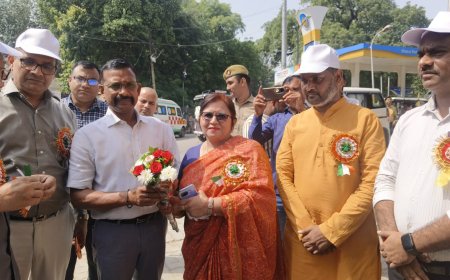 जिलाधिकारी ने संचारी रोग नियंत्रण अभियान का किया शुभारंभ