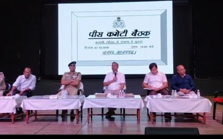 डीएम-एसएसपी की संयुक्त अध्यक्षता में आगामी त्यौहारों को सकुशल सम्पन्न कराने के दृष्टिगत शांति समिति की बैठक सम्पन्न