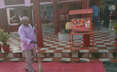 शारदीय नवरात्रि पर मंदिरों व मेला स्थलों पर चला विशेष स्वच्छता अभियान