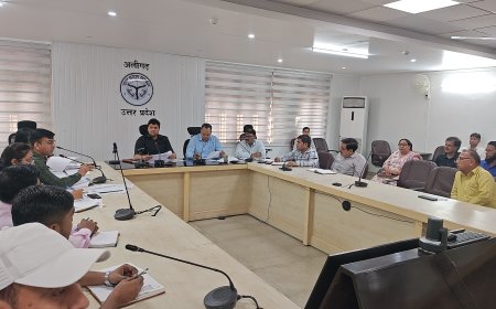 छात्रवृत्ति डेटा फॉरवर्डिंग में लापरवाही पर मान्यता निरस्तीकरण तक की कार्रवाई, डीएम की दोटूक चेतावनी