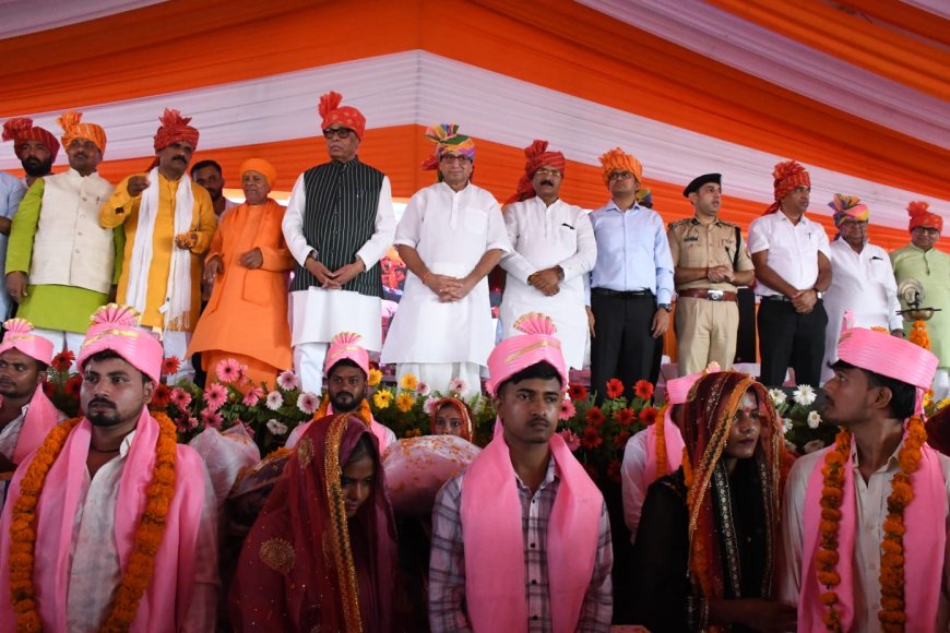 दिव्यता एवं भव्यता के साथ सम्पन्न हुआ मुख्यमंत्री सामूहिक विवाह समारोह, 412 जोड़ों ने थामा एक-दूजे का हाथ